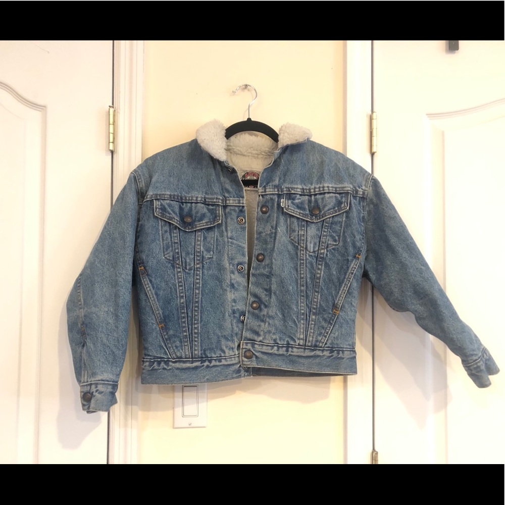 Levi’s Jean Jacket with Fur Inside